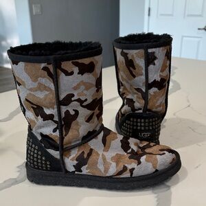 UGG Classic Black Brown Gray Camo Boots hair on hide
